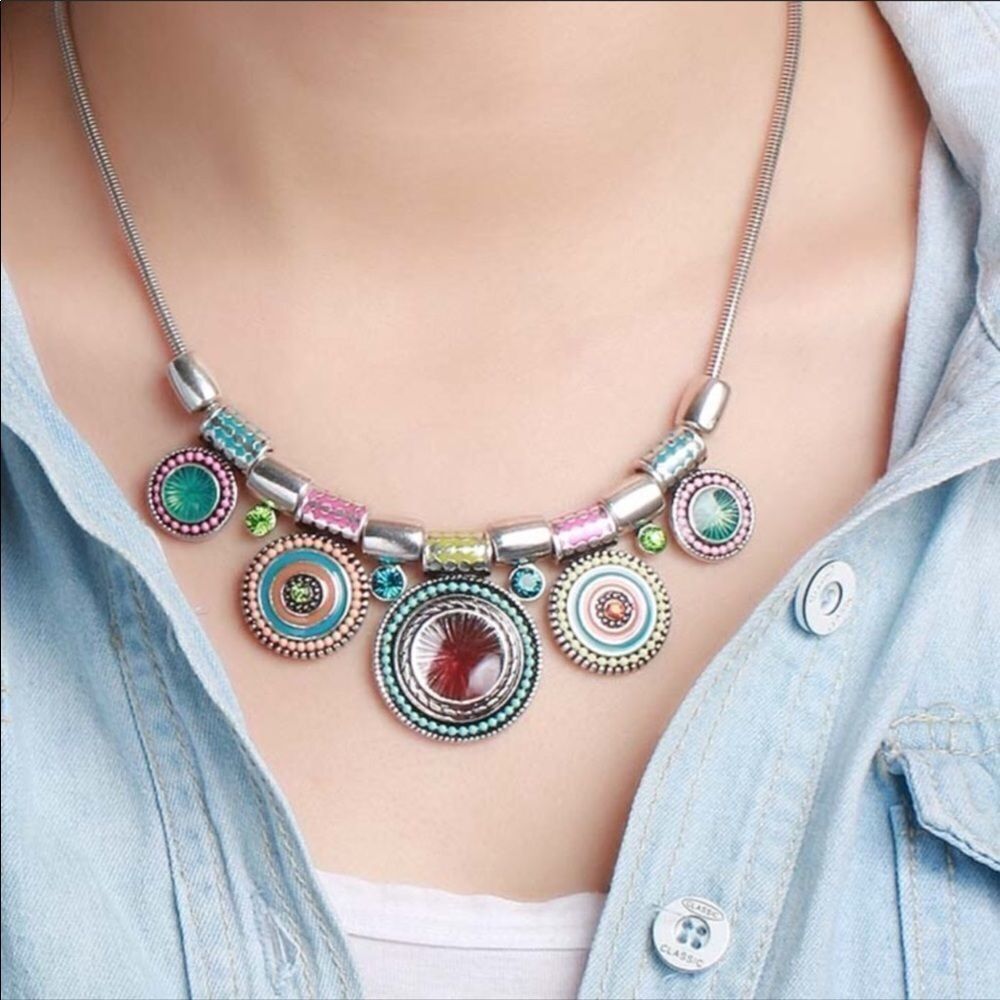 NEW Tribal Geo Design Vibrant Colored Necklace